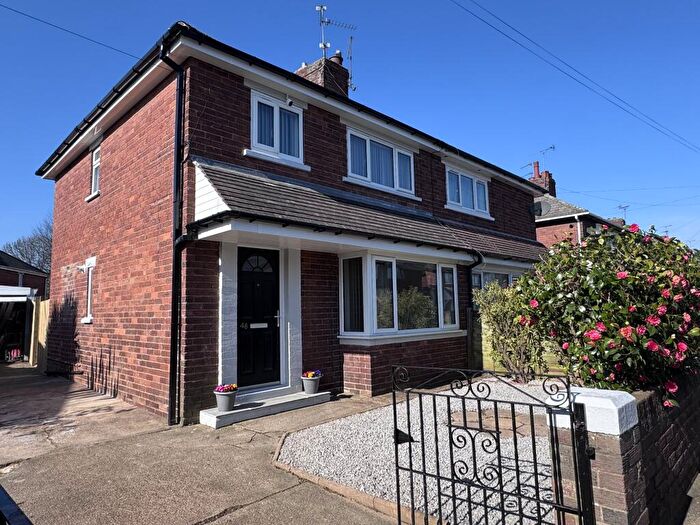 3 Bedroom Semi Detached House To Rent In Fairfield Road, Off York Road, Doncaster, DN5
