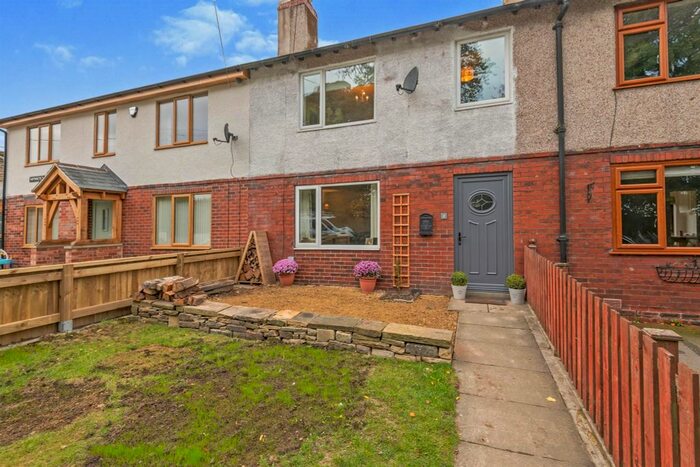 3 Bedroom Terraced House For Sale In Dartmouth Terrace, Farnley Tyas, Huddersfield, HD4