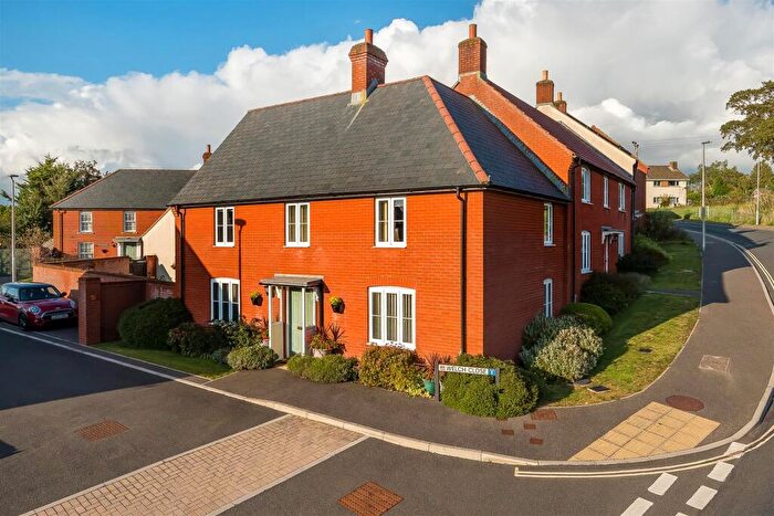 3 Bedroom End Of Terrace House For Sale In Welch Close, Axminster, EX13