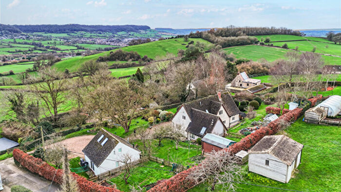 4 Bedroom Detached House For Sale In Far Westrip, Stroud, GL6