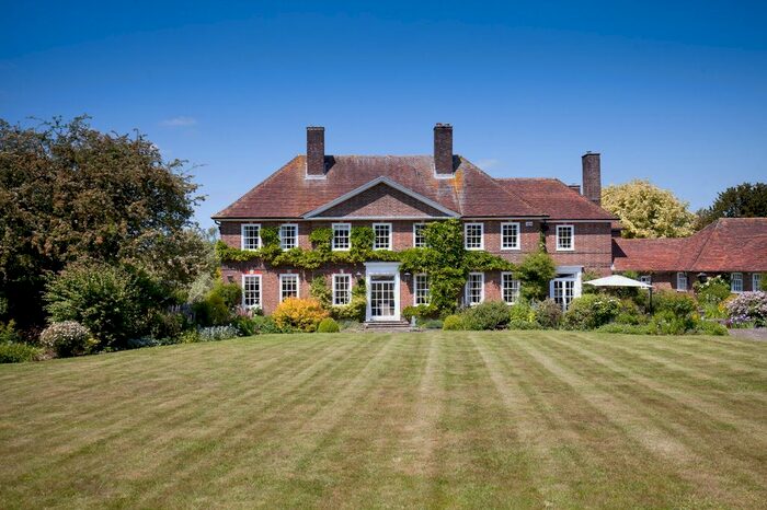 7 Bedroom Detached House For Sale In Nunton, Salisbury, Wiltshire, SP5