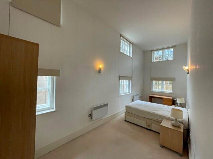 2 Bedroom Apartment To Rent In Holly Street, Sheffield, S1