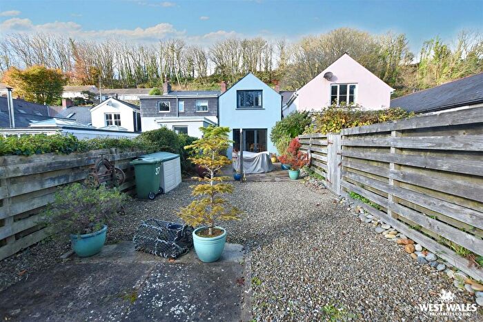 3 Bedroom Terraced House For Sale In St. Brides Road, Little Haven, SA62