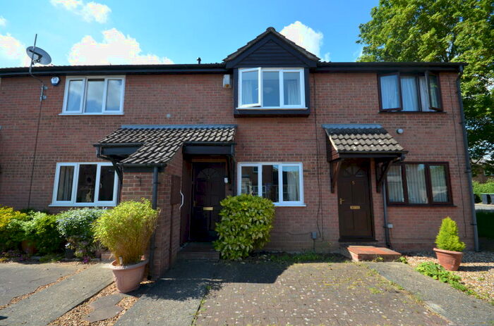 2 Bedroom Property To Rent In Aspen Close, Ely, CB7