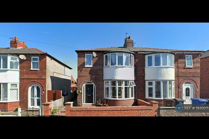 3 Bedroom Semi-Detached House To Rent In Ash Grove, Chorley, PR7