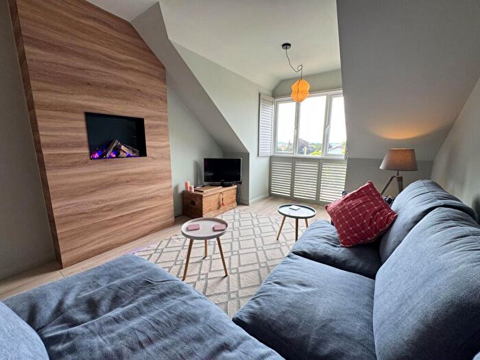 1 Bedroom Retirement Property For Sale In Suffolk Place, Woodbridge, IP12