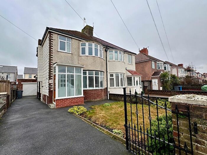3 Bedroom Semi Detached House For Sale In Alderley Avenue, Blackpool, FY4