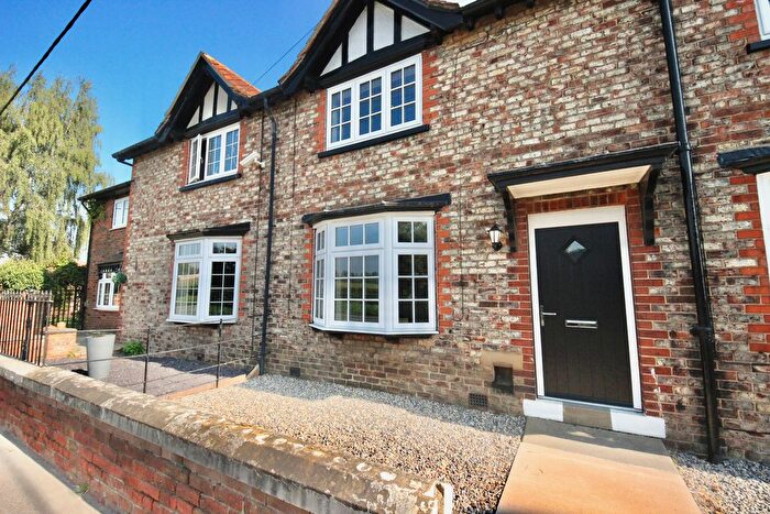 2 Bedroom Terraced House To Rent In New Cottages, York, YO19