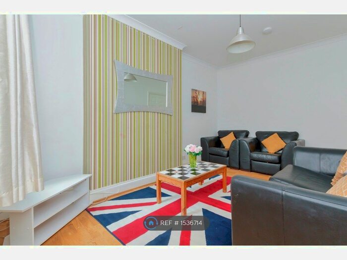 4 Bedroom Terraced House To Rent In Paton Street, Leicester, LE3