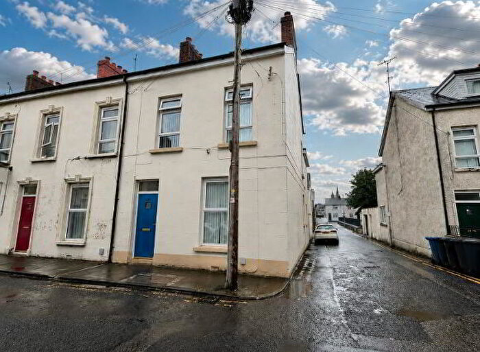 4 Bedroom End Of Terrace House For Sale In Campsie Avenue, Omagh, BT79