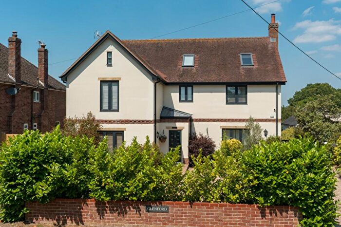 6 Bedroom Detached House For Sale In Abberton Road, Layer-De-La-Haye, Colchester, Essex, CO2