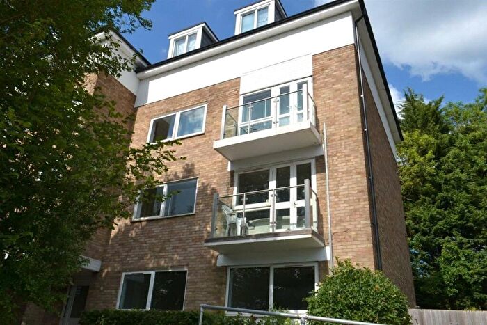 1 Bedroom Flat To Rent In Watling Street, Radlett, WD7