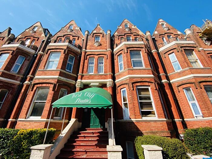 1 Bedroom Flat To Rent In Durley Gardens, Bournemouth, Dorset, BH2