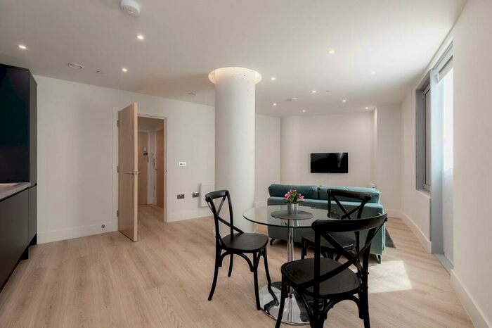 1 Bedroom Apartment To Rent In The Halo, High Street, Stratford, E15