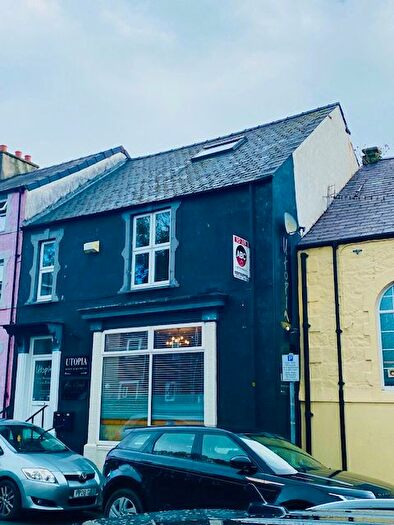 3 Bedroom Flat To Rent In Greenfield Terrace, Menai Bridge, LL59