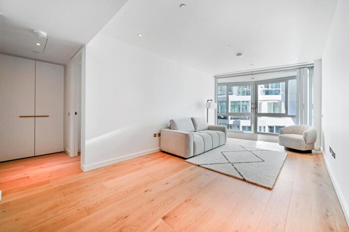 2 Bedroom Apartment To Rent In Wilshire House, Battersea Power Station, London, SW11