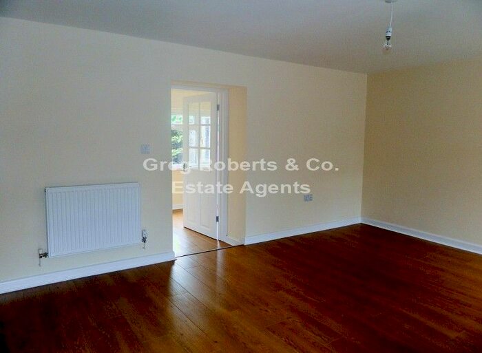 2 Bedroom Terraced House To Rent In Beaufort Road, Tredegar, Blaenau