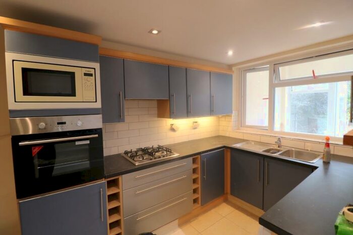 2 Bedroom Terraced House To Rent In Colville Road, Edmonton, N9