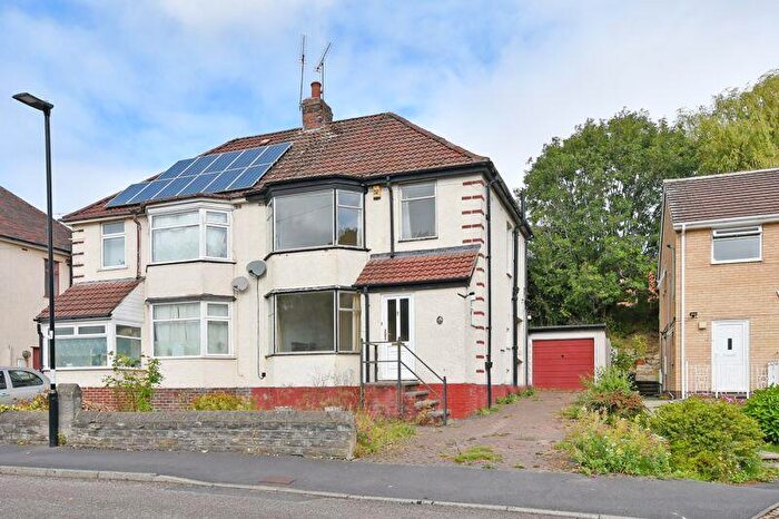 3 Bedroom Semi-Detached House For Sale In Castlewood Drive, Fulwood, Sheffield, S10