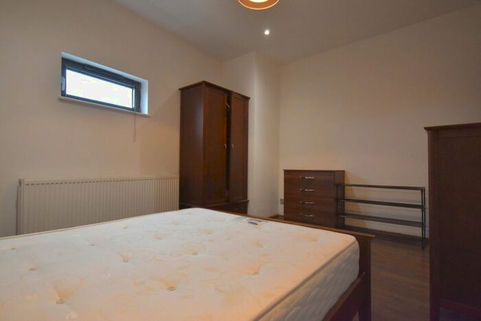 1 Bedroom Flat To Rent In Rye Lane, Peckham, SE15