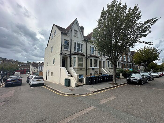 1 Bedroom Flat To Rent In Exo Court, Heathfield Road, South Croydon, Surrey, CR0