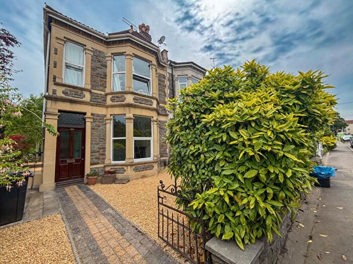 1 Bedroom Apartment To Rent In Ashley Down Road, Bristol, Somerset, BS7