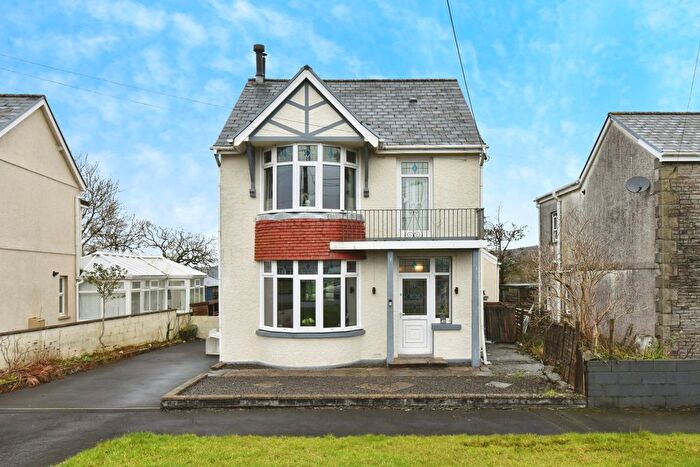 3 Bedroom Detached House For Sale In Leyshon Road, Gwaun Cae Gurwen, Ammanford, Neath Port Talbot, SA18
