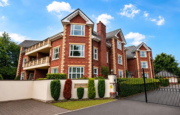2 Bedroom Apartment For Sale In Adlington Road, Wilmslow, SK9