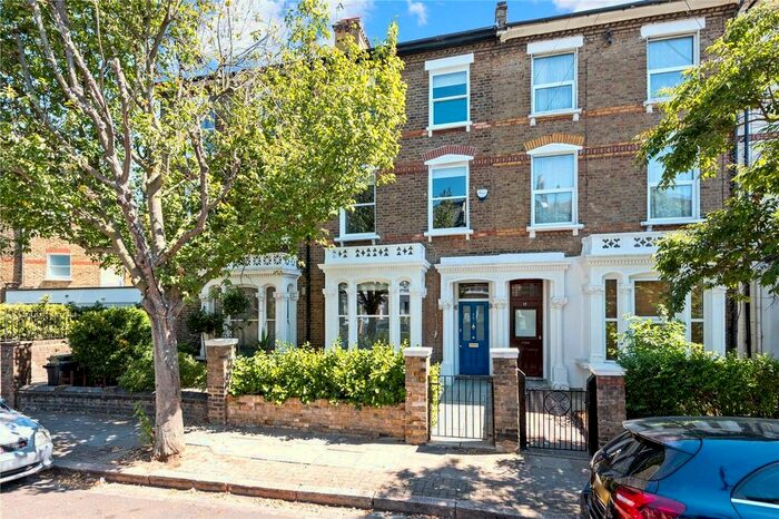 5 Bedroom Terraced House To Rent In Prah Road, Highbury, London, N4