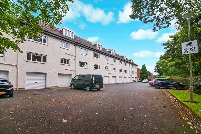 1 Bedroom Flat For Sale In Park View, Paisley, Renfrewshire, PA2