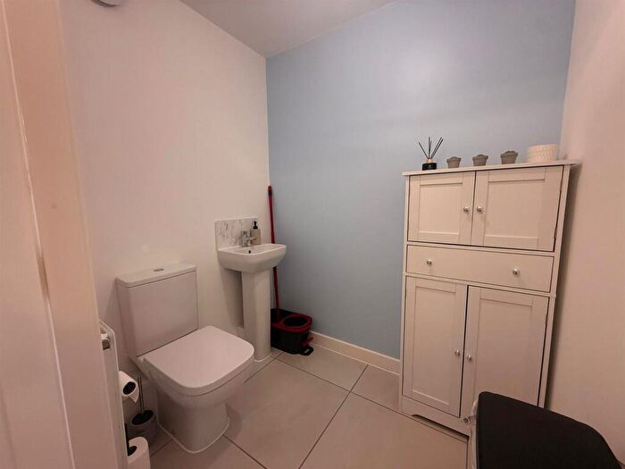 3 Bedroom Semi Detached House For Sale In Monarch Avenue, Bamber Bridge, Preston, PR5