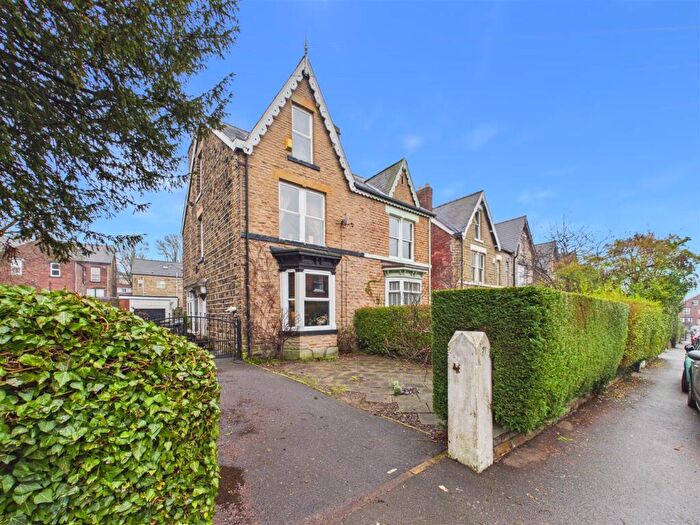 4 Bedroom Semi Detached House For Sale In Glen Road, Sheffield, S7