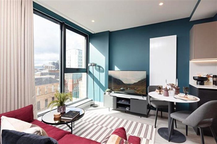Apartment To Rent In Holland Street, Glasgow, G2