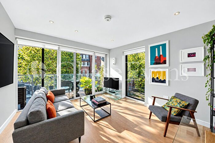 2 Bedroom Flat For Sale In Mansfield Point, Trafalgar Place, Rodney Road, Elephant Amp; Castle, London, SE17
