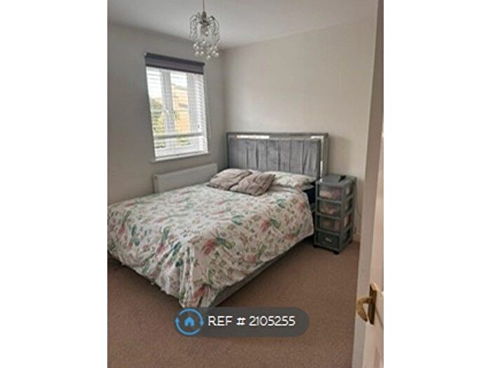 2 Bedroom Flat To Rent In Kelly Avenue, London, SE15