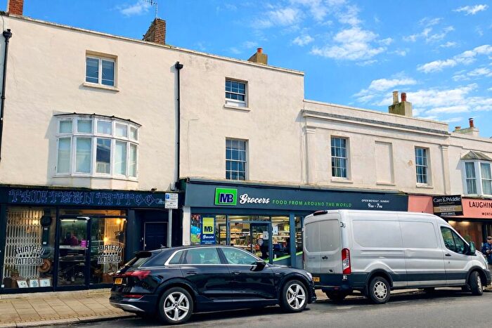 3 Bedroom Flat To Rent In Brighton Road, Worthing, BN11