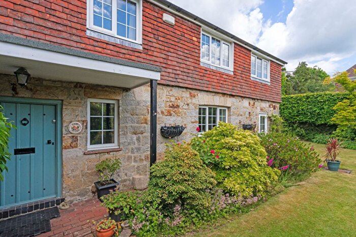 3 Bedroom Detached House For Sale In Whincroft Park, Crowborough, East Sussex, TN6