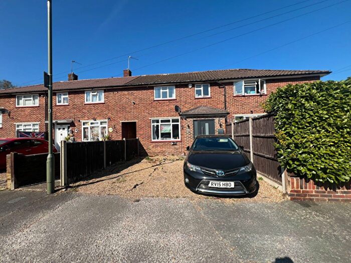 3 Bedroom Terraced House To Rent In Bateson Way, Woking, GU21
