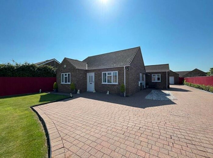 3 Bedroom Detached Bungalow For Sale In Church Gate, Gedney, PE12