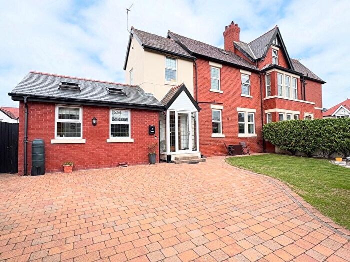3 Bedroom Semi-Detached House For Sale In Queens Road, Lytham St. Annes, Lancashire, FY8