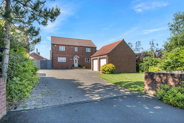 4 Bedroom Detached House For Sale In East Street, Bole, Retford, DN22