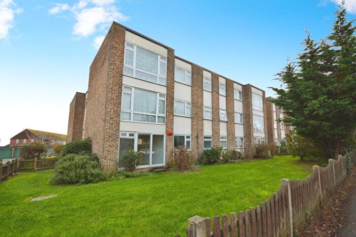 2 Bedroom Flat For Sale In Lower Northdown Avenue, Margate, CT9
