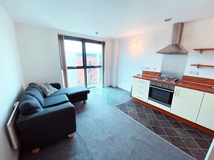1 Bedroom Apartment To Rent In City Point, Salford, M3