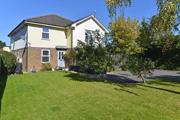 1 Bedroom Property To Rent In Molyneux Road, Bakers Yard Molyneux Road, GU7