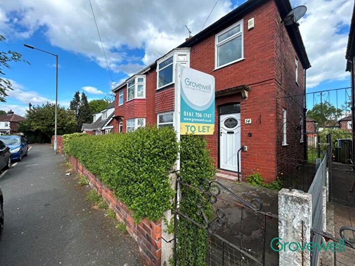 3 Bedroom Semi-Detached House To Rent In Moorfield Avenue, Denton, Manchester, M34