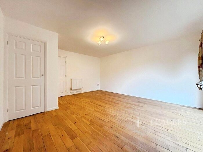 3 Bedroom Terraced House To Rent In Campkin Road, Cambridge, Cambridgeshire, CB4