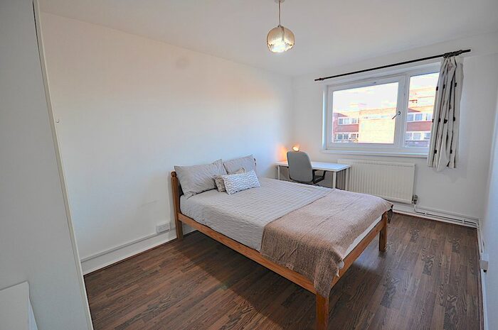 3 Bedroom Flat To Rent In Castlehaven Road, Camden, Ucl, Rvc, Kentish Town, London, NW1