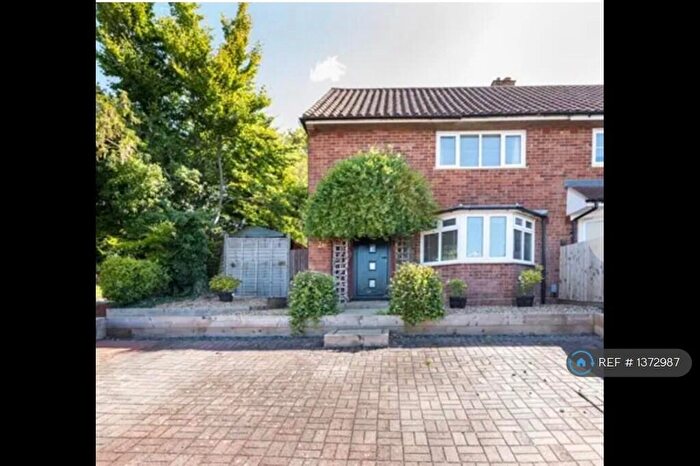 3 Bedroom Semi-Detached House To Rent In Noke Shot, Harpenden, AL5
