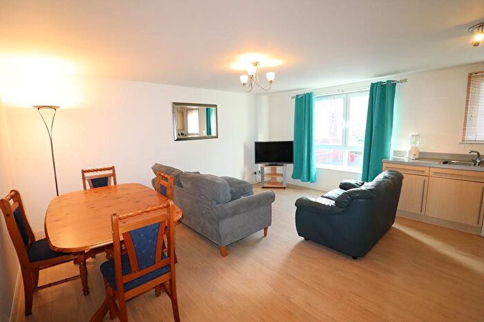 2 Bedroom Flat To Rent In Fraser Road, Aberdeen, AB25