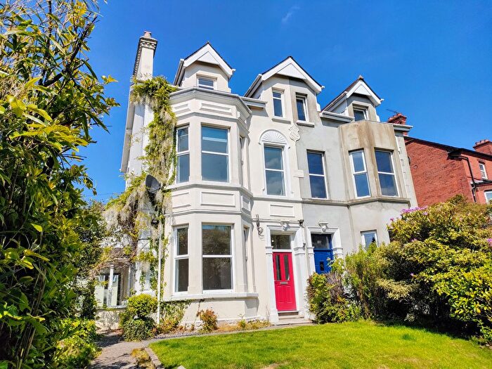 5 Bedroom Semi-Detached House For Sale In Upper Newtownards Road, Belfast, BT4